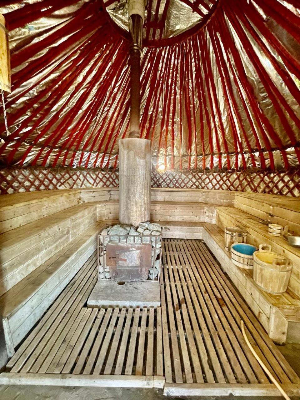 Ak-Tengir Yurt Resort Tossor Luaran gambar