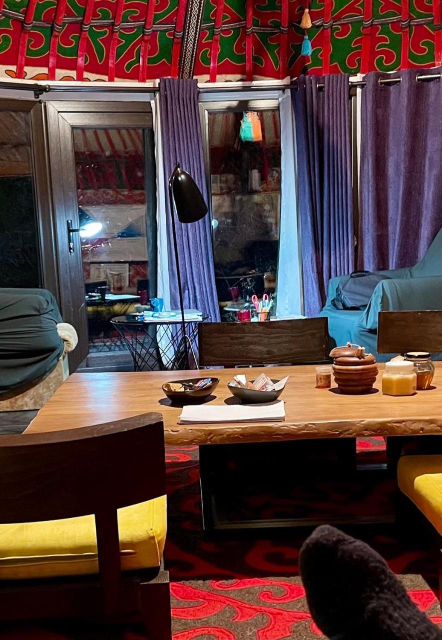 Ak-Tengir Yurt Resort Tossor Luaran gambar